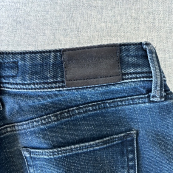 Burberry Brit Dark Wash Low Rise Skinny Jeans - Picture 7 of 12
